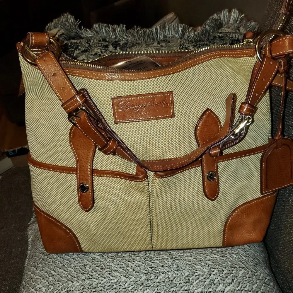 Dooney & Bourke Lucy Handbag - Picture 1 of 10